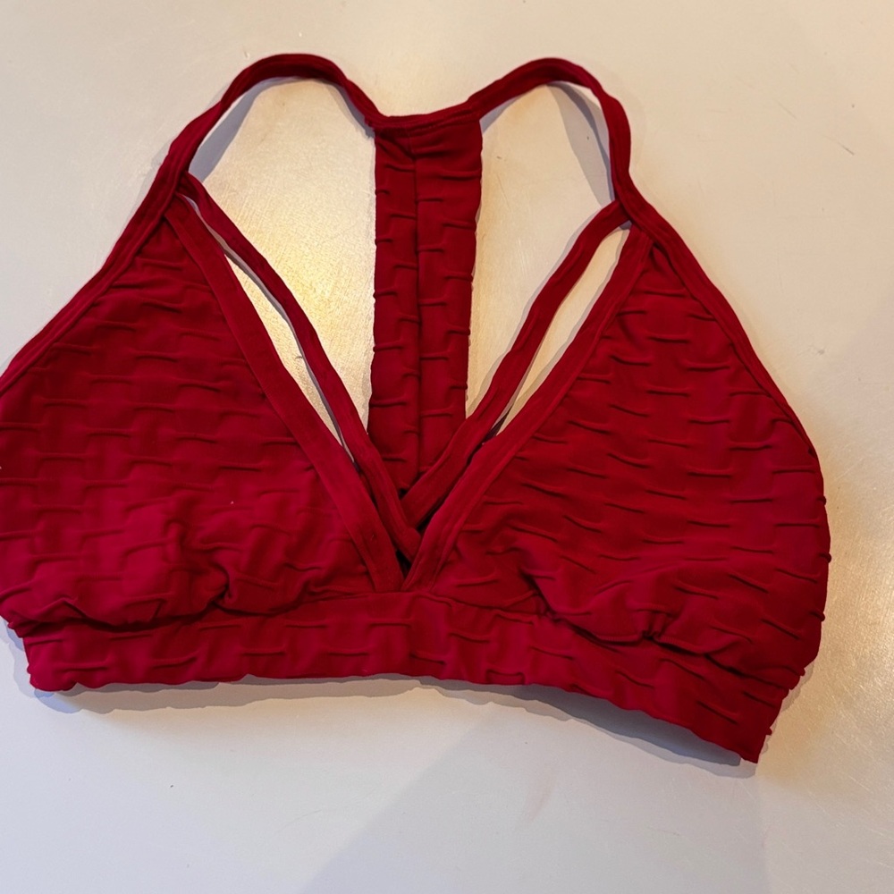 Red Strappy Racerback Bra - Picture 4 of 11